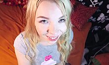 i'm showing my bj skills in stockings on cam