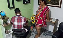 ฉันตามไปเย็ดแม่ยายในออฟฟิศแบบลับๆ