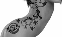 Busty Solo Girl Amy Ried Masturbates Wetly in Close-Up