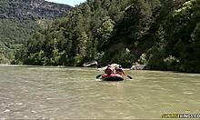 Jennifer Love and girlfriend licking on raft 😍.