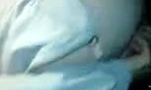 Amatoare jucăușă bagă jucării în cur pe cam!