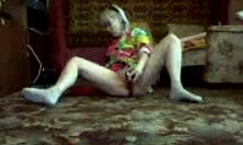 mature woman uses toys in solo webcam masturbation session