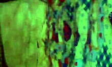 This mature amateur with big pussy lips masturbates furiously on webcam, it's incredibly hot! 😍