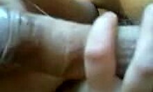 EXTREMELY NAUGHTY AMATEUR SUCKING BIG FAT COCK