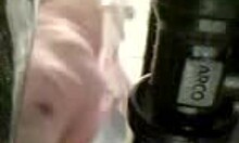 Kamera tersembunyi tangkap cewek gemuk amatir main solo tanpa sadar.