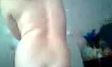 Look At This Blond Amateur's Naked Body!