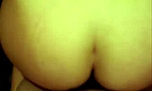 bubble butt hottie gets pussy wrecked on cam