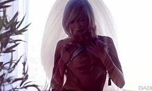 naked blonde petite teen masturbating her shaved pussy with small dildo 😏