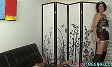 cockloving beauty jerking that throbbing cock