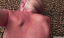 Teen slut rims and gets fucked hard