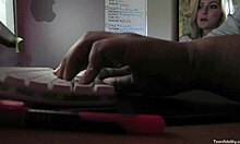 Boring computer lessons? She prefers deepthroating big cocks 😏