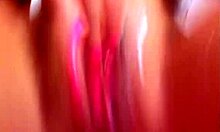 Kinky teen fingering wet pussy on cam?