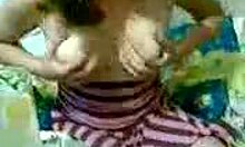 gorgeous babe teasin’ with her huge natural boobs