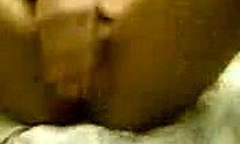 hey this glamorous amateur babe plays with wet pussy 😏