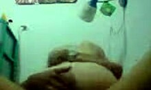 Cute Asian Girlfriend Enjoys Amateur Sex