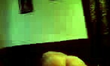 ravishing amateur babe masturbating with a bottle on webcam 😏