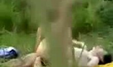 Yo, these teens turned a picnic into pure heat! 🔥