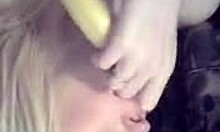 Blonde Diva Plays With Her Fuck Hole Solo.