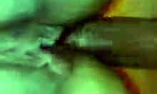 amateur clip hints at intense action with plump juicy lips