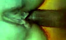 amateur clip hints at intense action with plump juicy lips