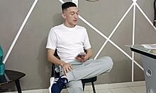 Delivery Guy Fucks Vayoleth's Pussy In Doggystyle Creampie