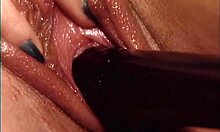 German slut feels wet with dildo