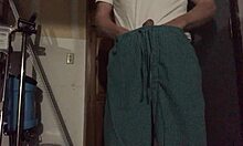 Hey, just a gay rub 😊