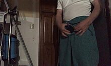 Hey, just a gay rub 😊