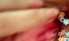 Wow, check this Indian teen’s shaved ass during live massage broadcast!