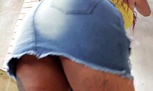 Check out Melissa Devassa sucking Liu Gang's cock! 😍