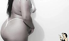 Trailer masturbation in bathroom with big pussy suellen santos