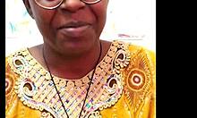 Black Mama MILF Gives Rimjob Before Anal Sex!