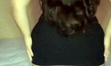 gostosa dançando até ficar nua e gozar com amateurs na parte 1