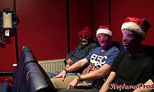 blonde amateur teaser in web chat offers bridget boobs as christmas presents to her grandsons