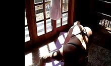 Gostosa Novinha Trains in Panties for Neighbor's View