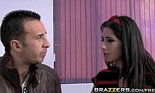 brazzers teen likes it big dont be scared