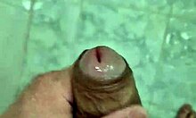 i'm dotado novinho playing in the bath with cute exotic vibes