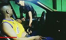 Policial Feminina Fazendo Sexo Dentro Do Carro