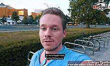 Schlanke Teen in Red Lingerie and Nylons at German Sex Date