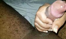 Я праздную 4 июля с отчимом, кончающим внутрь моей киски