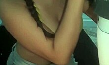 novinha tomando leitinho da laurencat, que delicia!