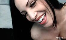 hot brunette fingers her pussy live on webcam