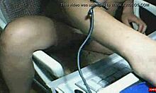 Webcam girl performs free amateur sex video