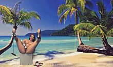 Curvy Amateur Girl On Webcam With Dildo