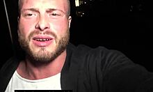 i fucked a tattooed guy on first date