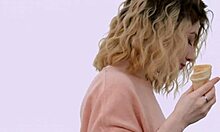 Wow, dazzling blonde tempted into spontaneous sex with bf!