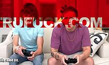 Vill du knulla min styvmamma Demi Diveena med Spikey Dee och Joshua Lewis? 😜