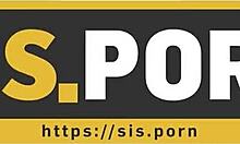 Sisporn clash in bath turns into quick fuck for stepsis! 🛁