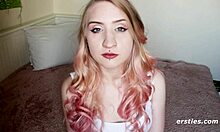 Aurora shakes her ass intensely