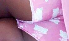 جوزي في البار، استغليت ونكت الجارة اللاتينية الشهية